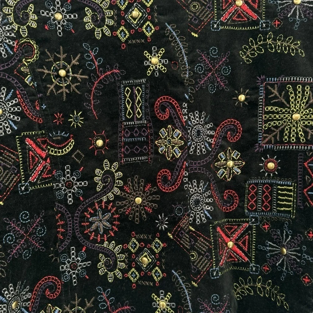 Chico's Statement Jacket Black Velour Colorful Embroidery Studded Boxy | 1 8/10 - Picture 9 of 11